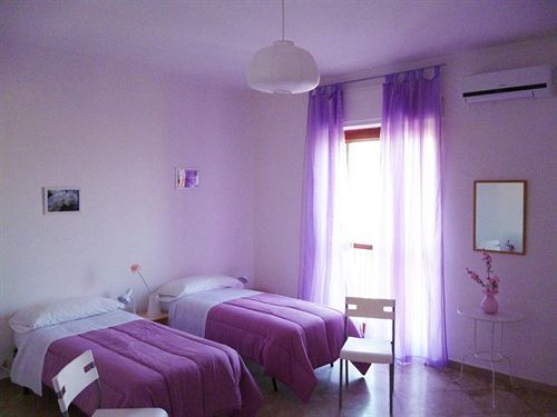 B&B Le Grand Bleu Siracusa - One Hundred Steps From Ortigia -Sea View - Syrakus Exterior foto